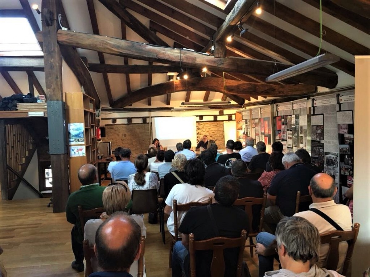 1200-1572531997-Charla Casa Bea Murgia.jpg